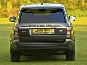 Bild 13/50 von Land Rover Range Rover Autobiography SDV8 (2017)