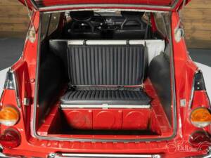 Image 17/19 of Saab 95 V 4 (1970)