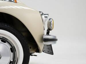 Image 12/15 of Volkswagen Beetle 1303 LS (1973)