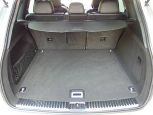 Image 81/98 of Porsche Cayenne S (2010)