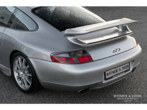 Image 12/33 of Porsche 911 GT3 (2000)