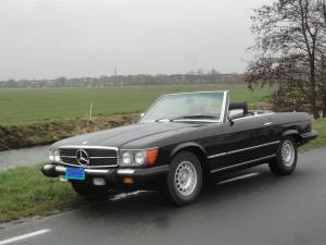 Imagen 23/31 de Mercedes-Benz 380 SL (1982)
