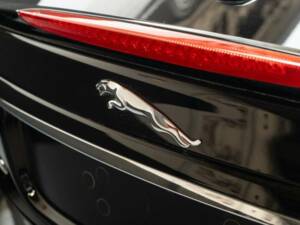 Image 25/50 of Jaguar XKR (2013)