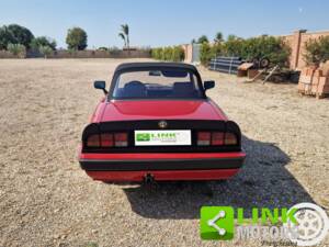 Bild 4/10 von Alfa Romeo 2.0 Spider (1988)