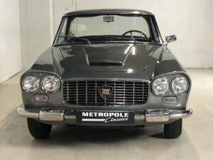 Imagen 6/33 de Lancia Flaminia GTL 2.8 Touring (1965)