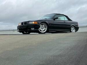 Image 4/15 of BMW M3 (1994)