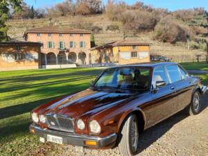 Afbeelding 5/15 van Jaguar XJ 6 4.2 (1982)