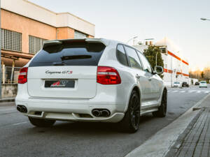 Bild 6/27 von Porsche Cayenne GTS (2009)