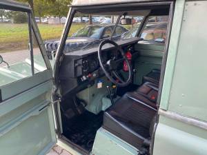 Image 6/12 of Land Rover 88 (1979)