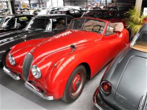 Afbeelding 22/46 van Jaguar XK 120 DHC (1954)