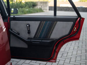 Bild 25/41 von Lancia Delta HF 4WD (1987)