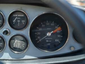 Image 44/50 de Ferrari Dino 246 GT (1971)