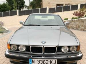 Bild 40/40 von BMW 750iL (1989)