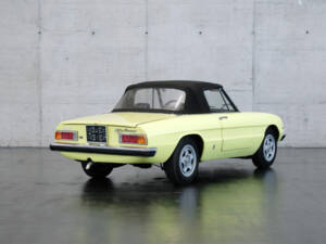 Bild 5/24 von Alfa Romeo Spider 1300 Junior (1972)