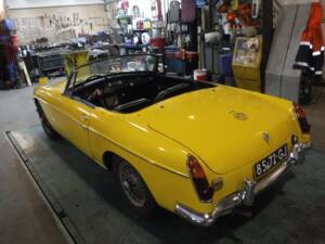 Image 7/50 of MG MGB (1967)