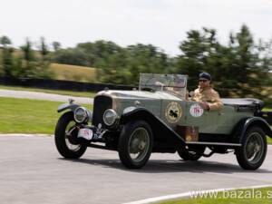 Image 16/21 of Vauxhall 23&#x2F;60 (1923)