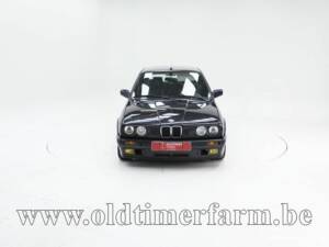 Imagen 5/15 de BMW 325i Touring (1988)