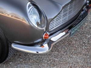 Image 23/50 de Aston Martin DB 5 (1965)