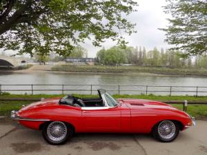 Imagen 5/50 de Jaguar E-Type (1967)