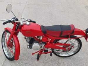 Image 4/22 of Moto Guzzi DUMMY (1960)