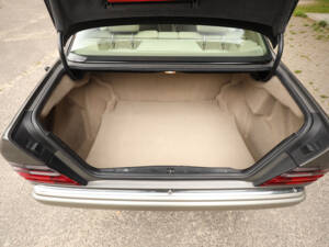 Imagen 25/74 de Mercedes-Benz E 320 (1994)