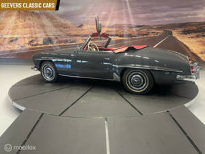 Image 9/50 of Mercedes-Benz 190 SL (1961)