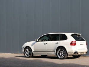 Bild 28/49 von Porsche Cayenne GTS (2009)