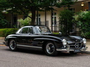 Image 2/32 of Mercedes-Benz 300 SL &quot;Gullwing&quot; (1955)