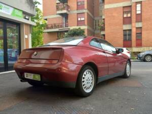 Bild 10/10 von Alfa Romeo GTV 2.0 V6 Turbo (1996)