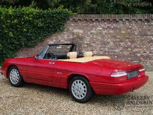 Image 25/50 de Alfa Romeo 2.0 Spider (1991)