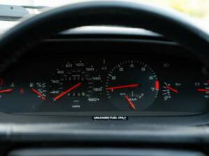 Immagine 41/50 di Porsche 944 Turbo (1990)