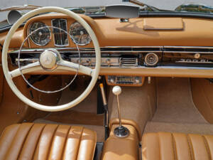 Image 10/25 de Mercedes-Benz 300 SL Roadster (1957)