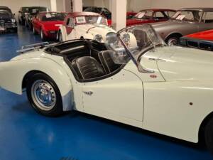 Immagine 8/41 di Triumph TR 3A (1960)