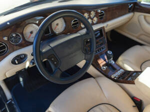 Bild 38/50 von Bentley Arnage T 24 Mulliner (1999)