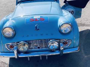 Image 17/42 of Triumph TR 3A (1960)