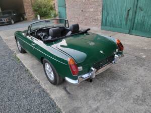 Image 6/58 of MG MGB (1971)