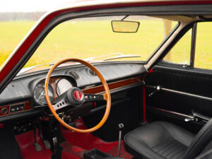 Image 31/58 of FIAT 850 Sport Coupe (1970)