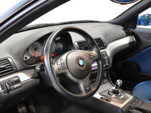 Image 25/45 de BMW M3 (2002)