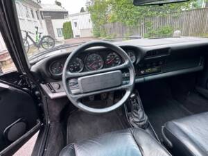 Image 13/14 of Porsche 911 Turbo 3.3 (1985)