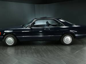 Image 3/63 de Mercedes-Benz 420 SEC (1990)