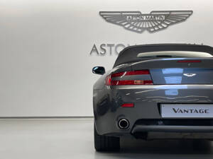 Bild 27/35 von Aston Martin Vantage (2007)