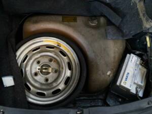 Image 18/50 of Porsche 911 SC 3.0 (1980)