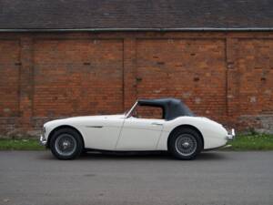 Imagen 8/27 de Austin-Healey 3000 Mk II (BT7) (1961)