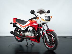 Image 5/33 of Moto Guzzi DUMMY (1990)