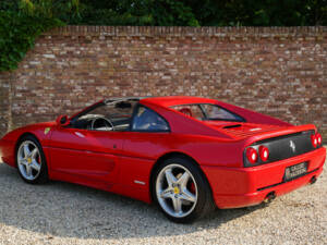 Imagen 40/50 de Ferrari F 355 F1 GTS (1998)