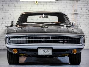 Image 13/50 of Dodge Charger 318 (1970)