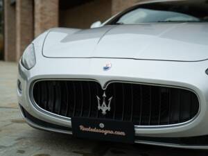 Bild 32/50 von Maserati GranTurismo S (2009)