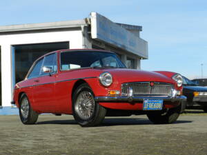 Imagen 33/75 de MG MGB GT (1969)