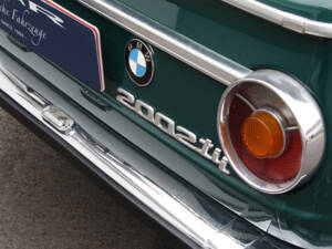 Image 24/31 de BMW 2002 tii (1971)