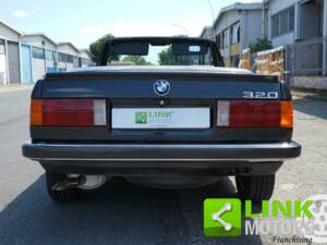 Imagen 6/10 de BMW 320i (1989)